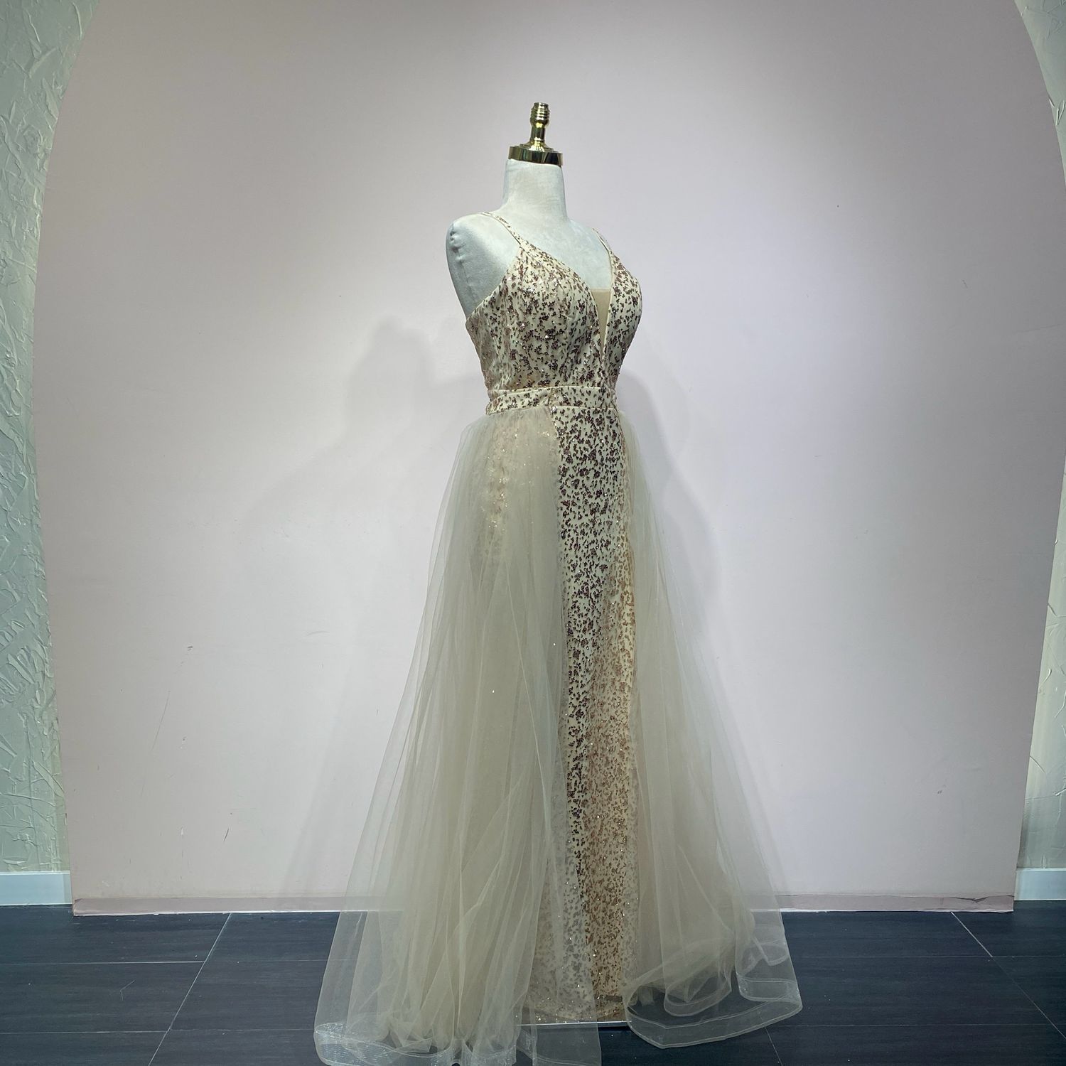 Vestido largo champagne talla 44
