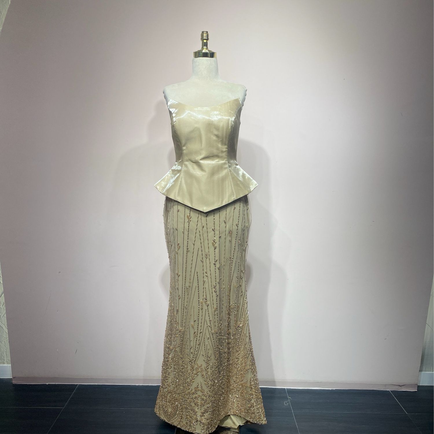 Vestido sirena Gold talla 42