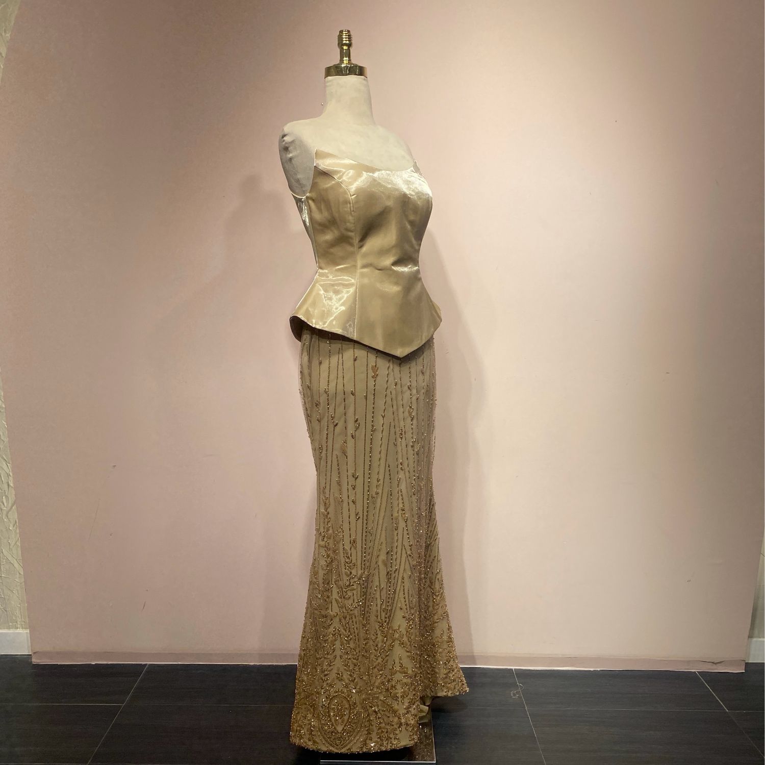 Vestido sirena Gold talla 42