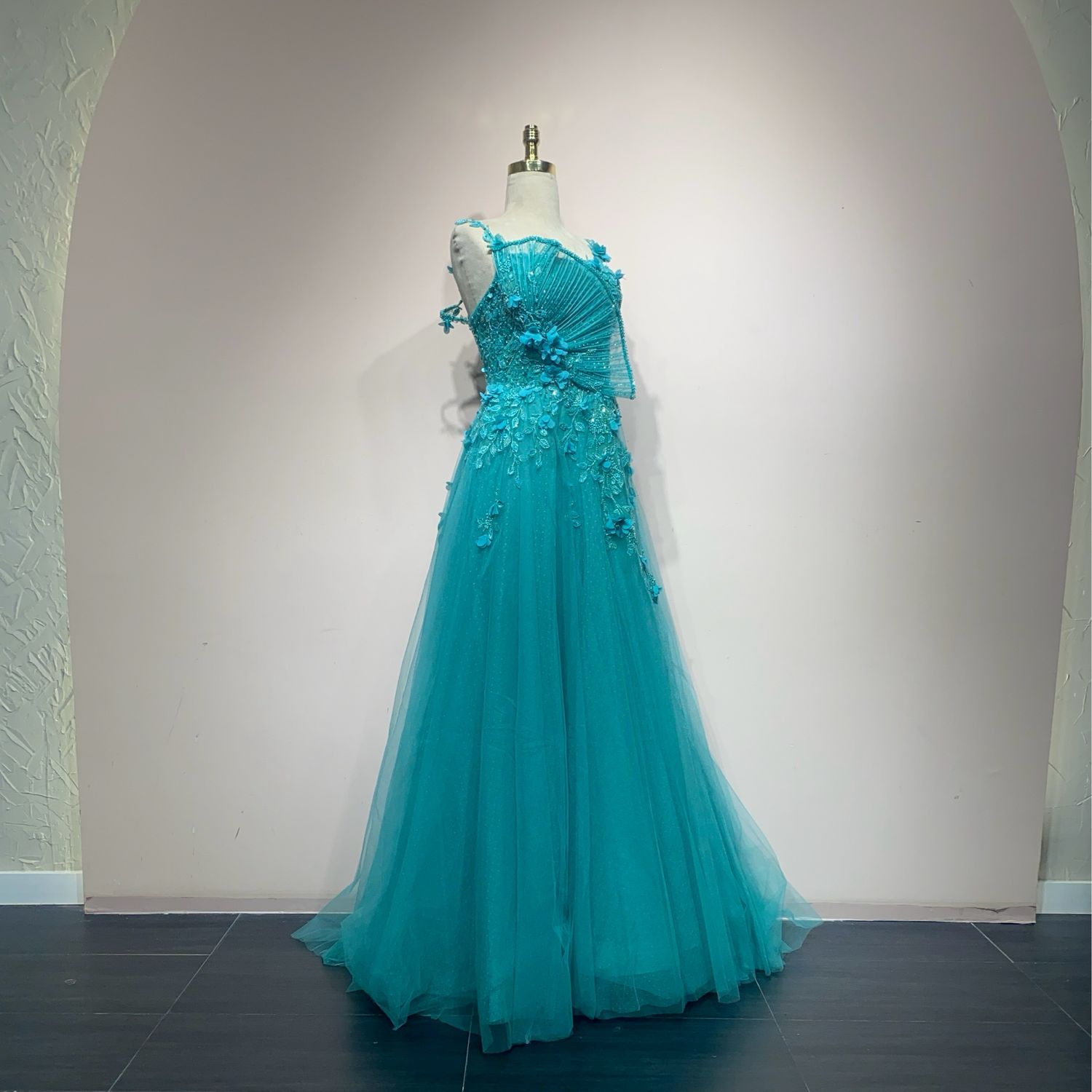 Vestido corte a turquesa talla 12