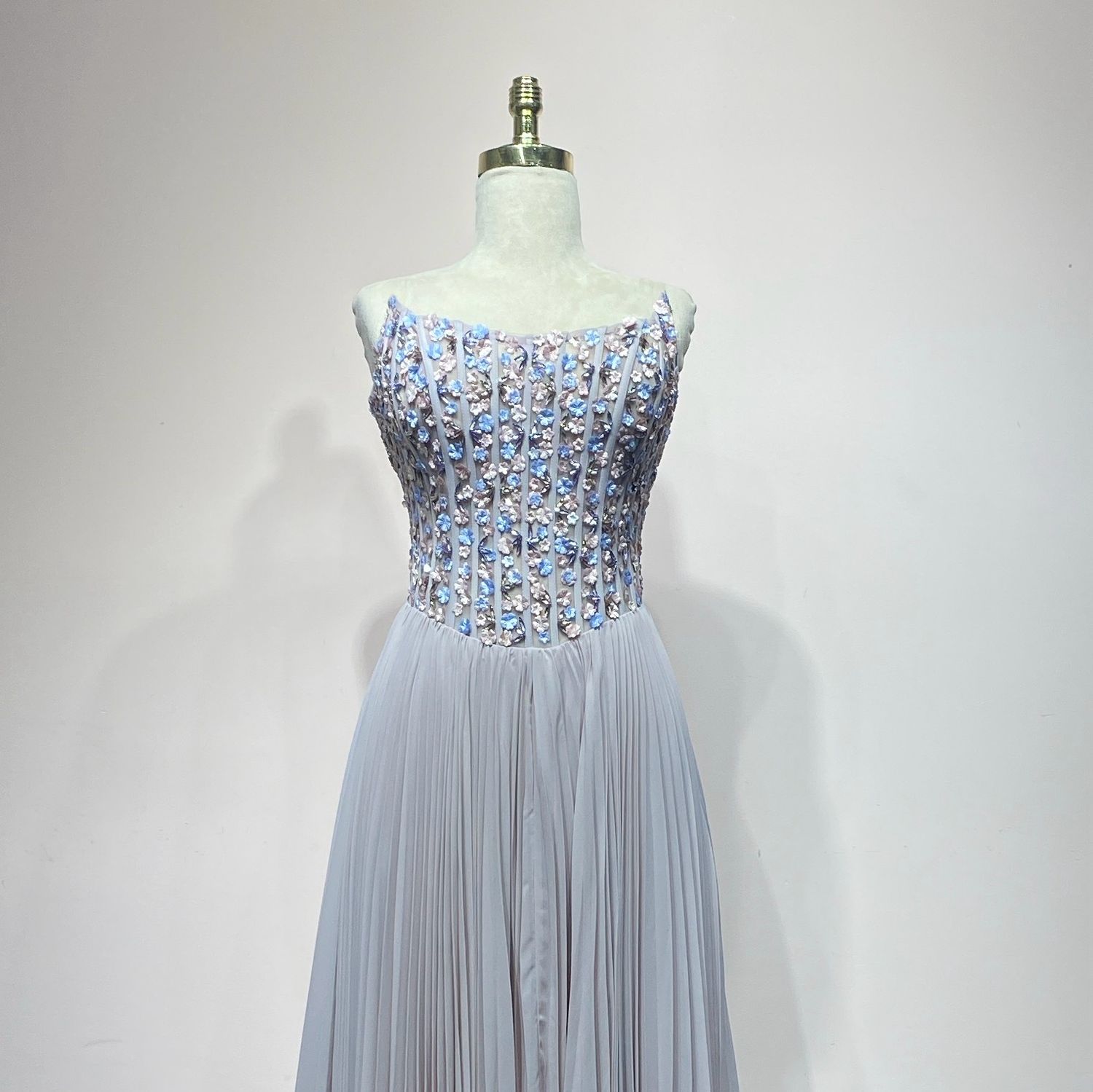 Vestido corte recto nude pink talla 12