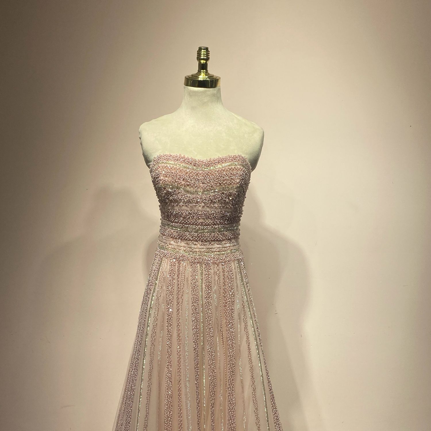Vestido corte a rosado talla 12