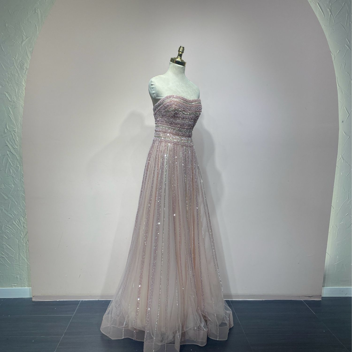 Vestido corte a rosado talla 12