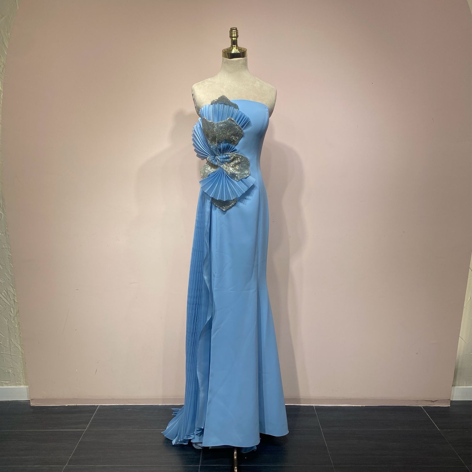Vestido sirena celeste talla 38/40/42/44