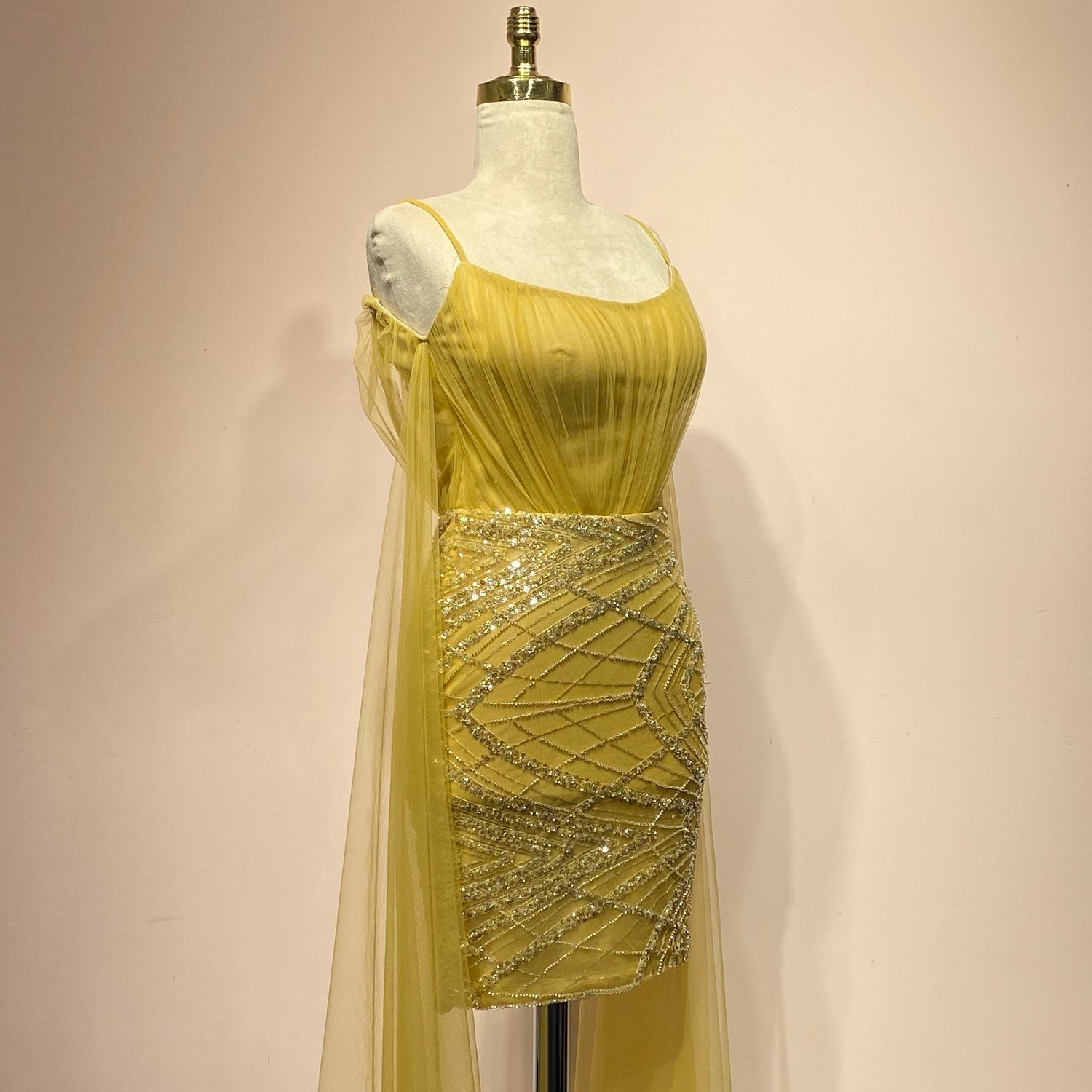 Vestido Largo,	Amarillo mostaza	,Talla	40