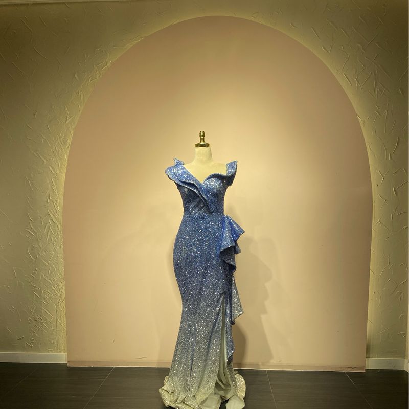 Vestido largo color azul tipo degrade, talla 42 - M