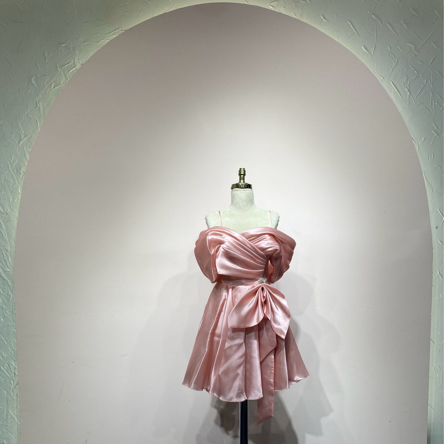 Vestido corto - Rosado - talla 38