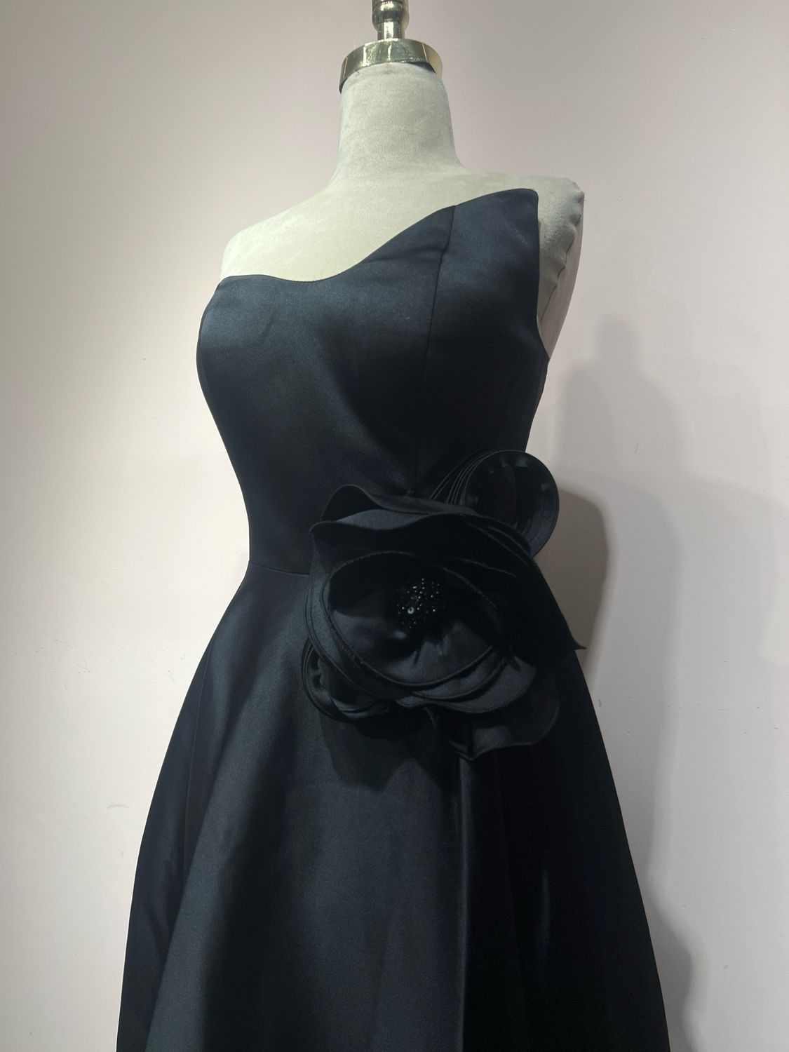 Vestido corto - Negro - talla 40