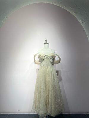 Vestido corto - Crema - talla 40