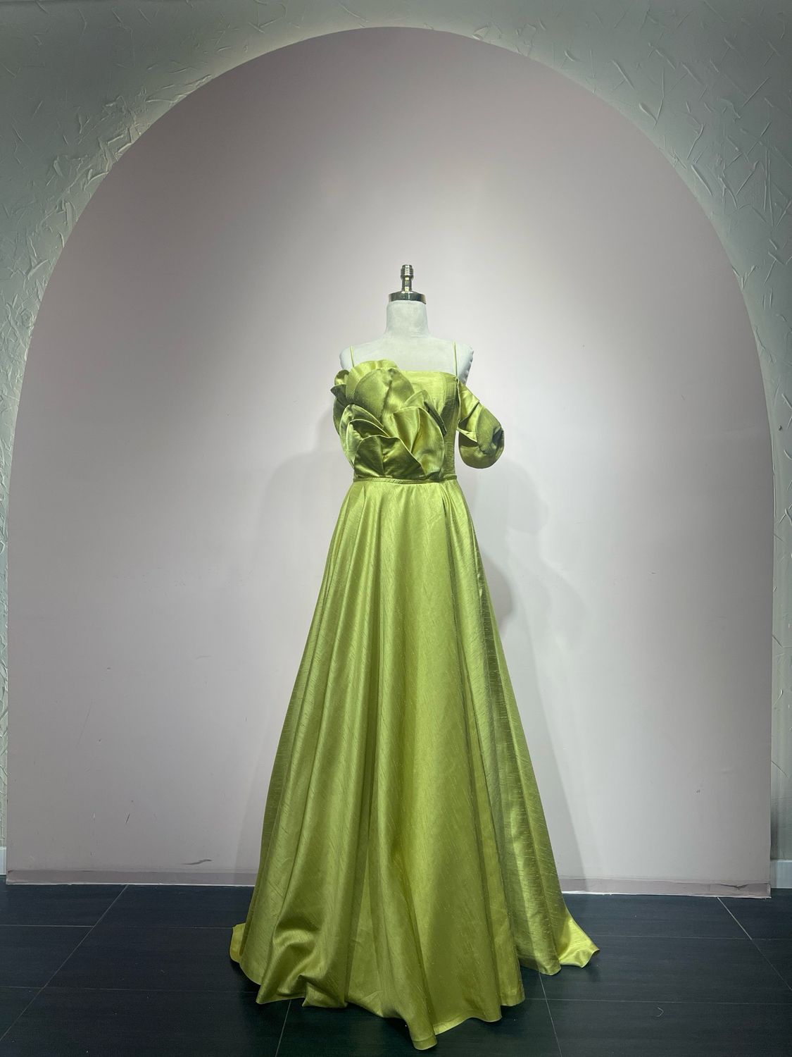 Vestido Largo,	Verde manzana	,Talla	38