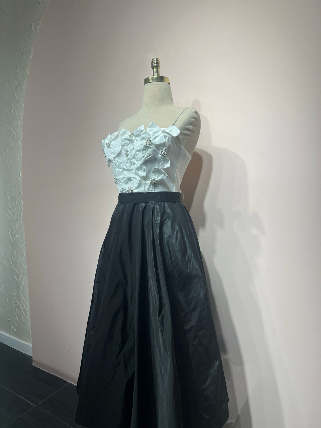 Vestido corto - Blanco/Negro - talla 38