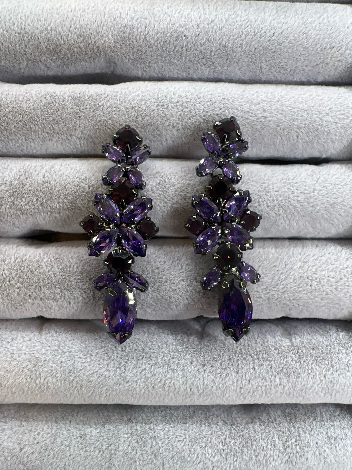 Arete Largo -morado