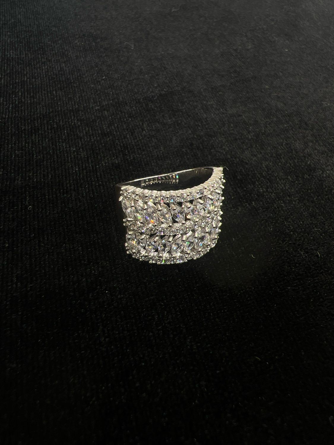 Anillo de dama