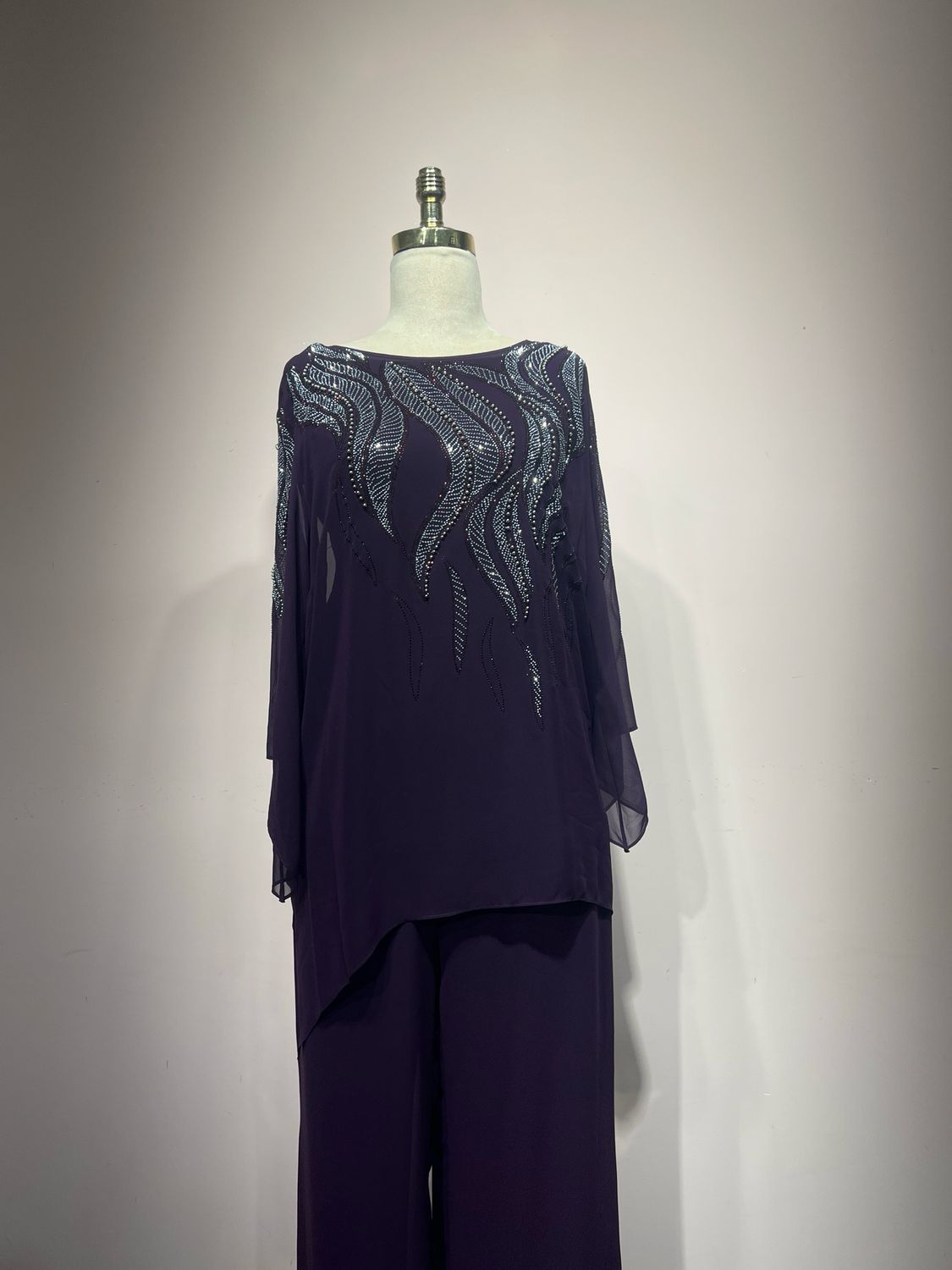 Conjunto morado - talla 46