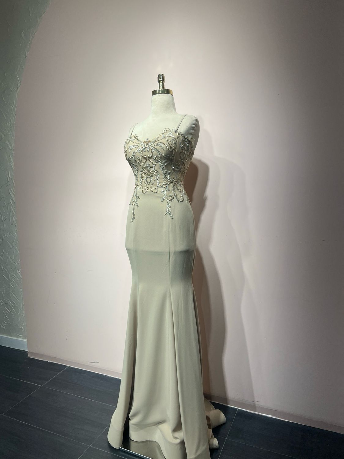 Vestido largo - Beige - talla 40