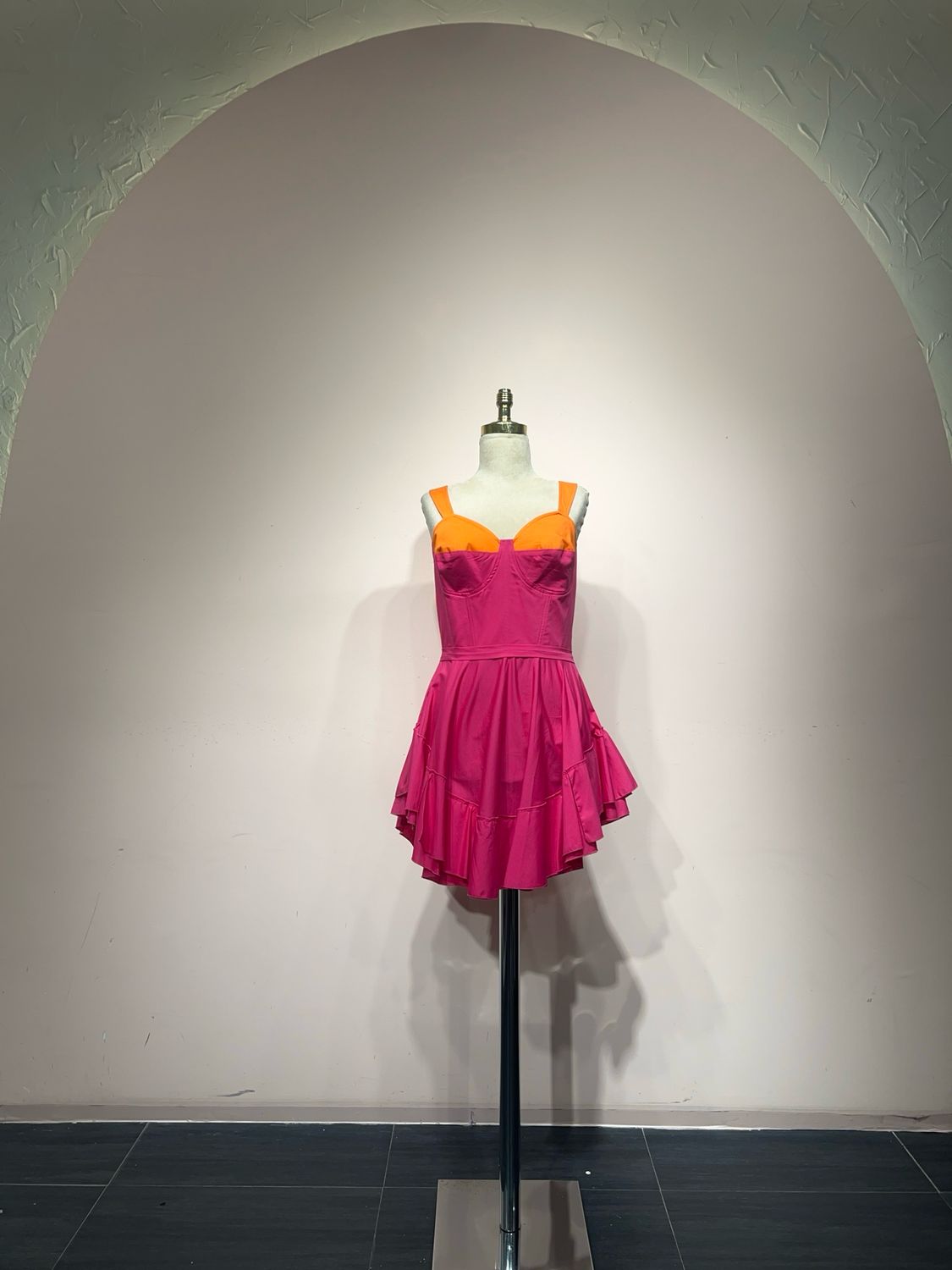 Vestido corto, Fucsia, Talla 42