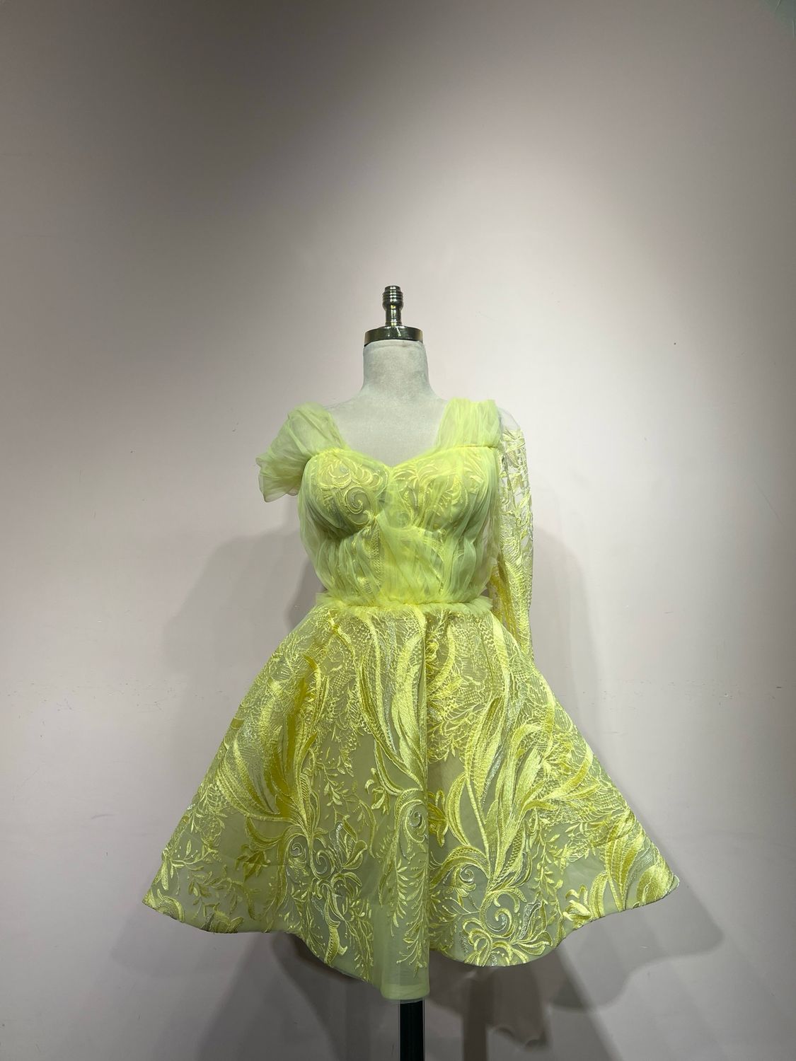Vestido corto, Amarillo, Talla 40