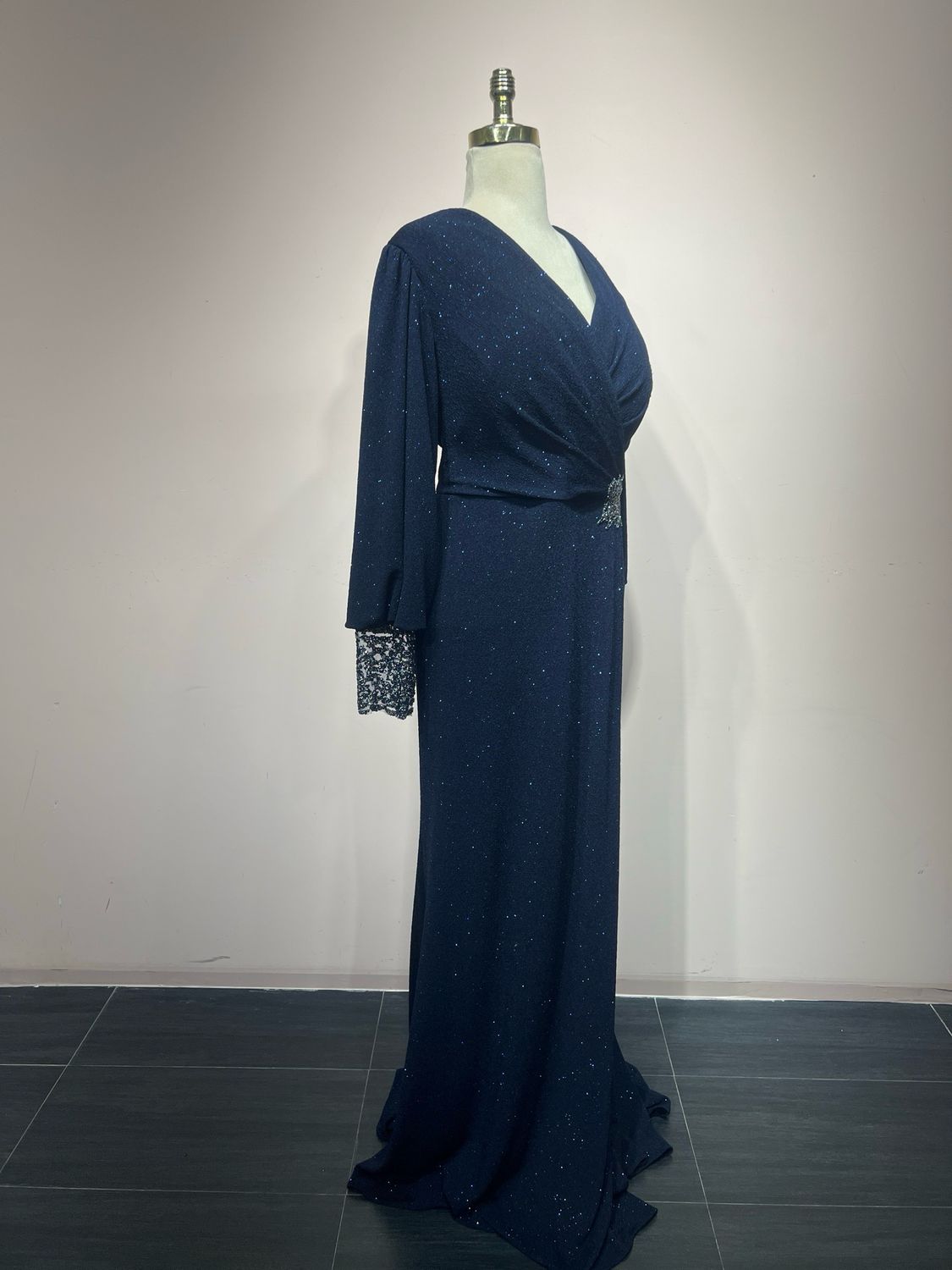 Vestido largo color azul Navy talla 52