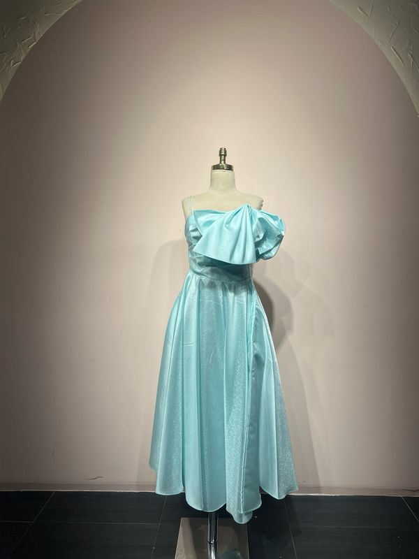 Vestido corto - Celeste - talla 36