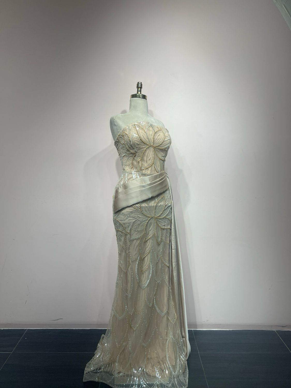 Vestido largo - Nude - talla 42
