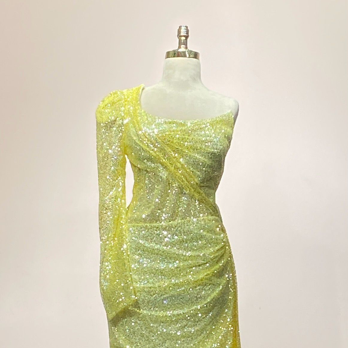 Vestido largo de color amarillo, talla 46 - L