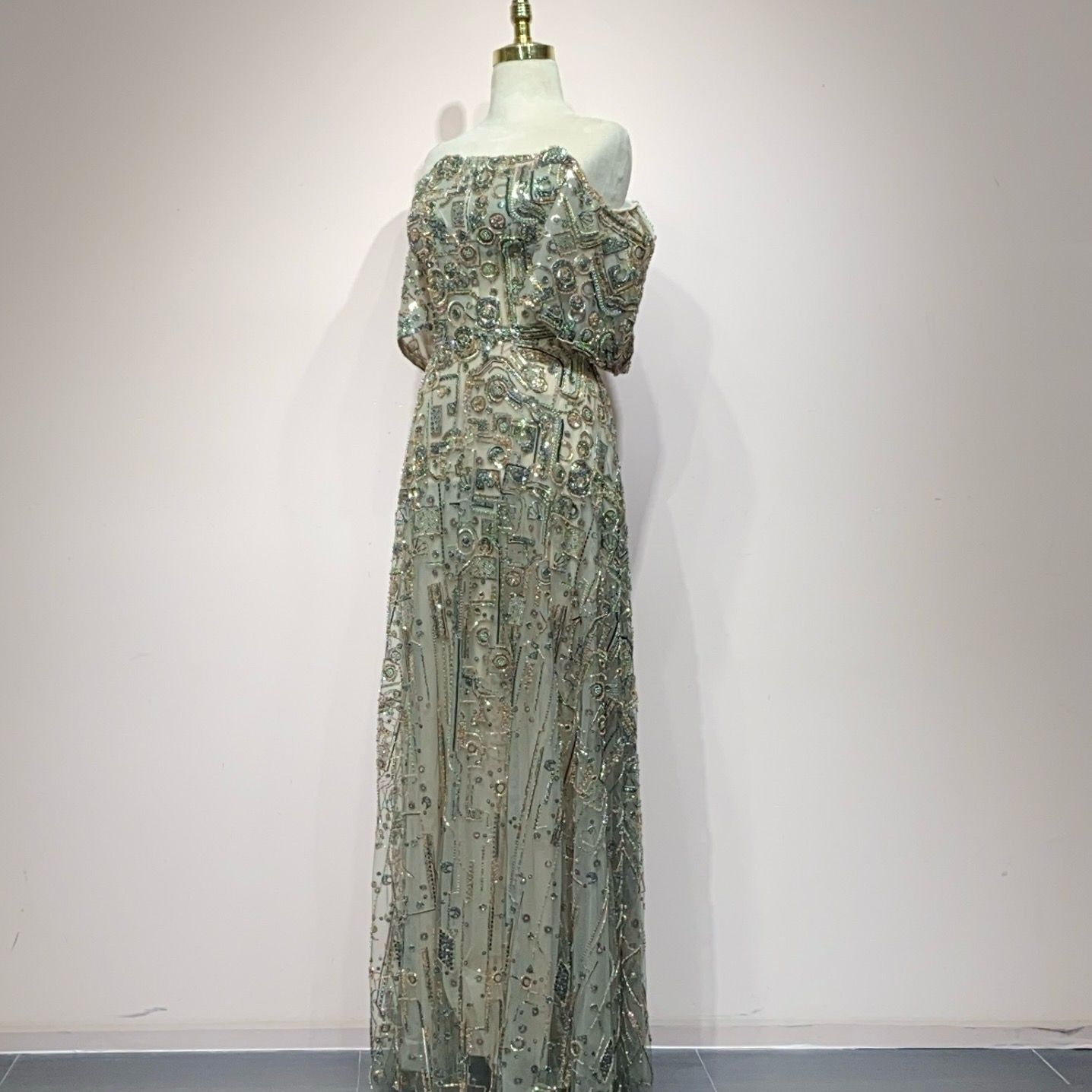 Vestido Largo Color Bronce  Talla 46/14