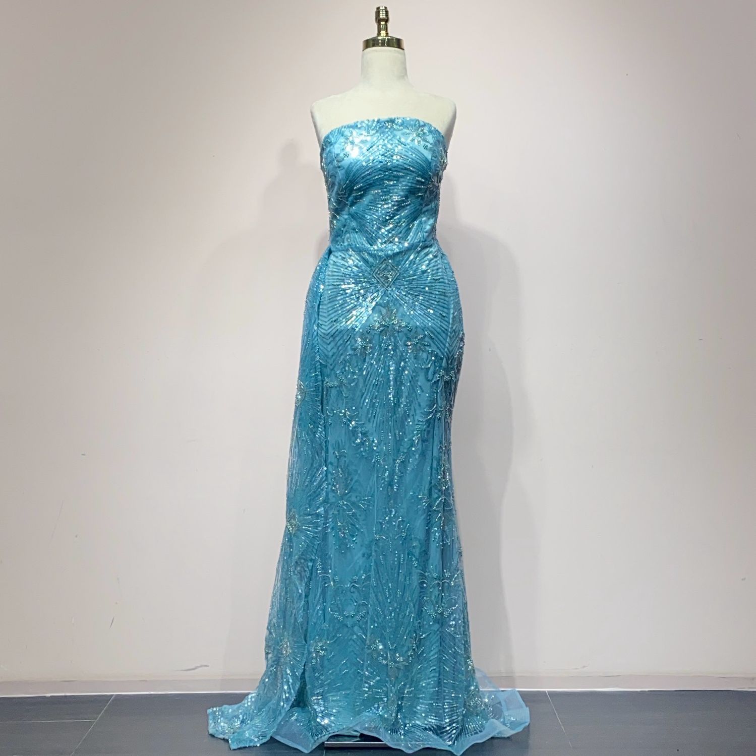 Vestido Largo Color Celeste Talla 42/10