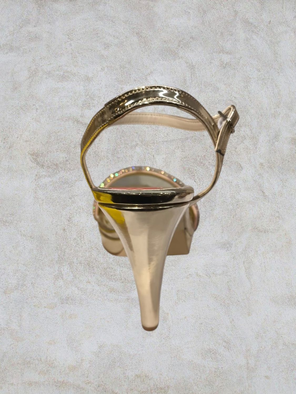 Zapato de Tacon - Dorado