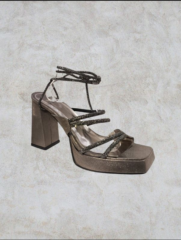 Zapato de tacon - Black Silver