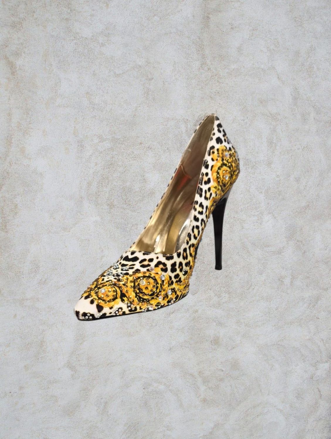 Zapato cerrado de punta con tacon - Animal Print