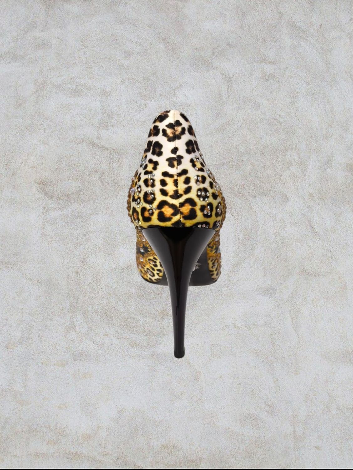 Zapato cerrado de punta con tacon - Animal Print