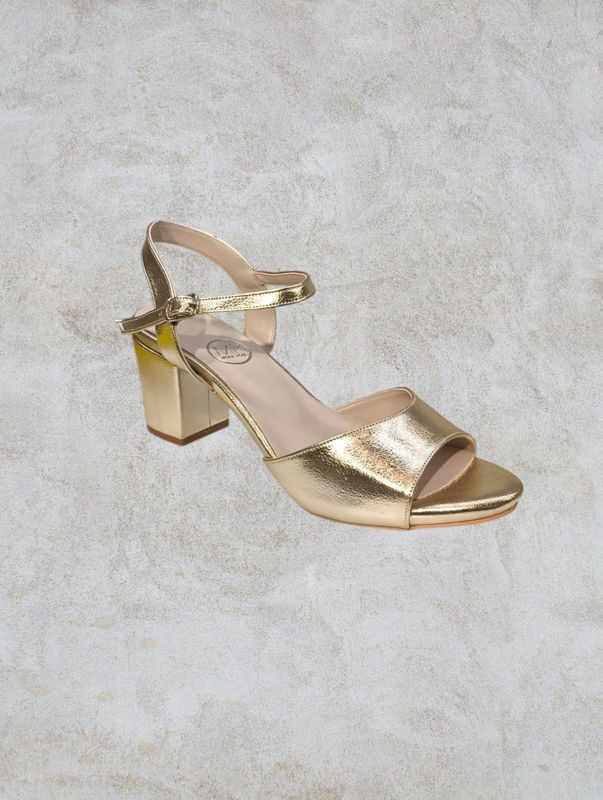 Zapatos de tacon bajo - Dorado