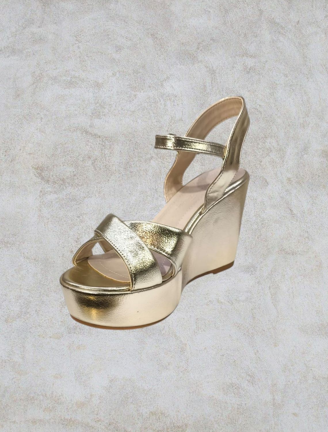 Sandalia Plataforma baja- Gold