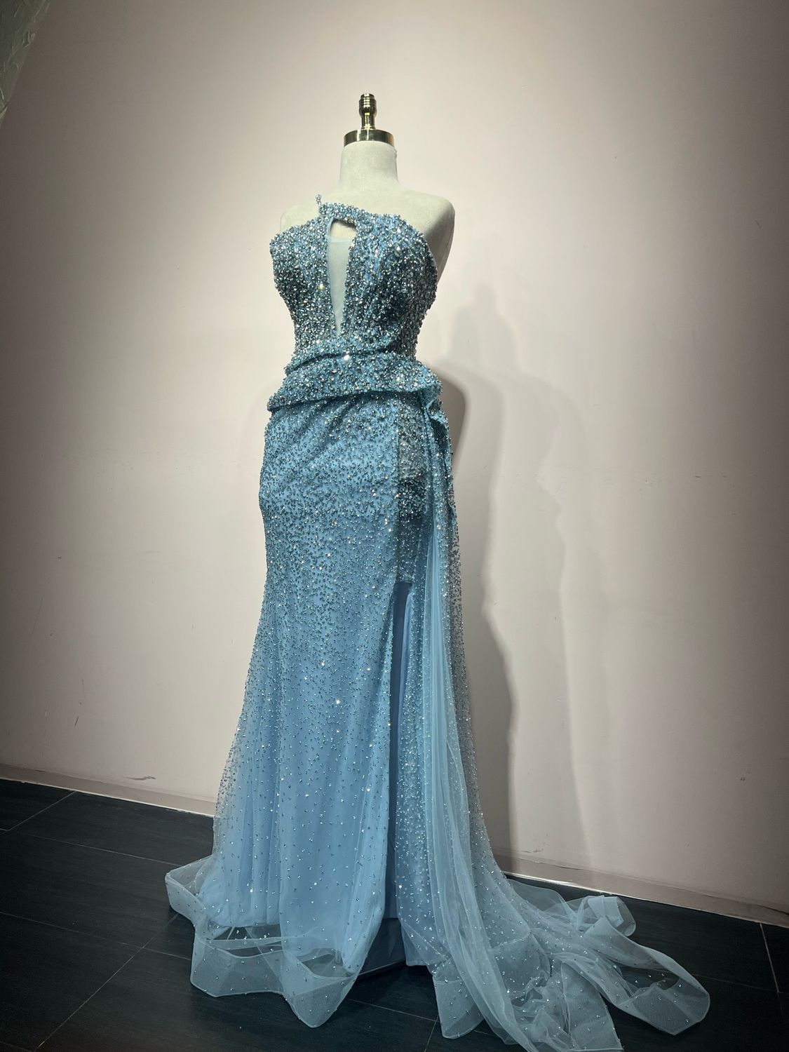 Vestido largo azul talla 10. CW60183