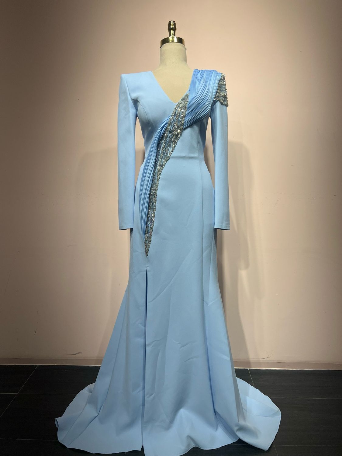 Vestido largo celeste talla:40