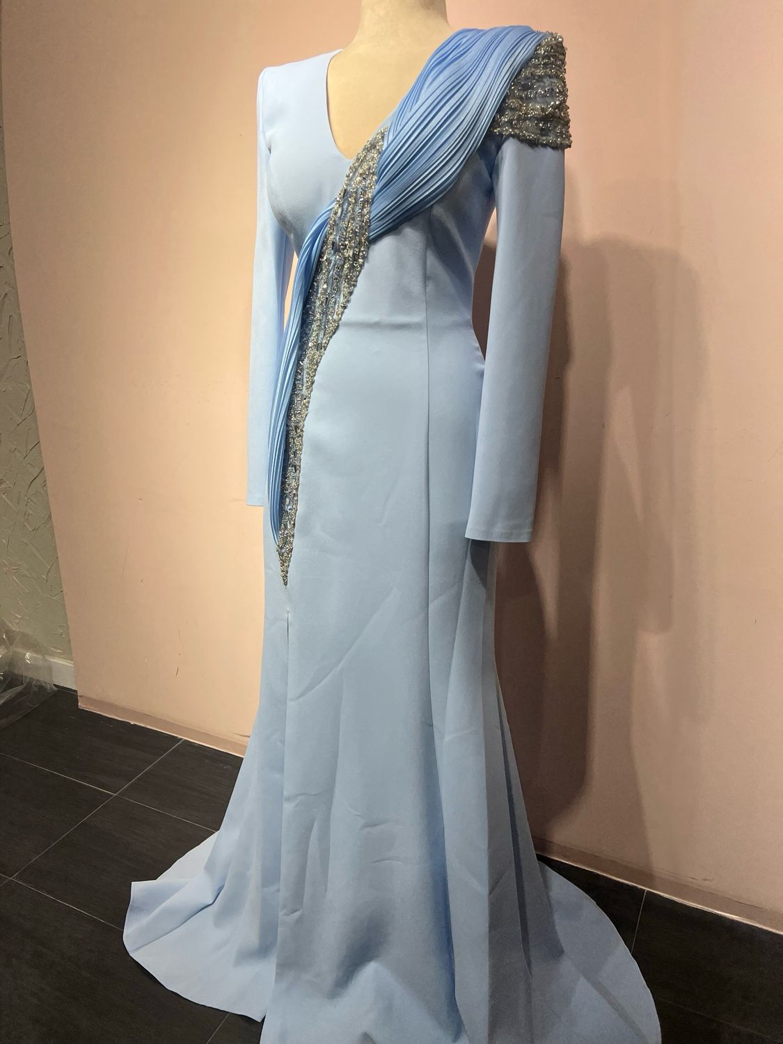 Vestido largo celeste talla:40