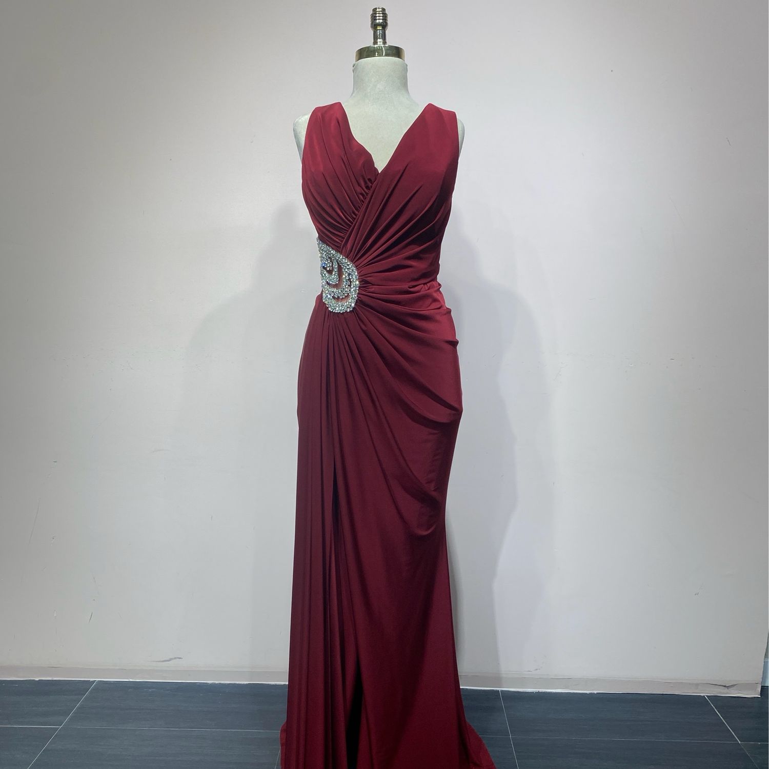Vestido largo BURGUNDY Talla:4