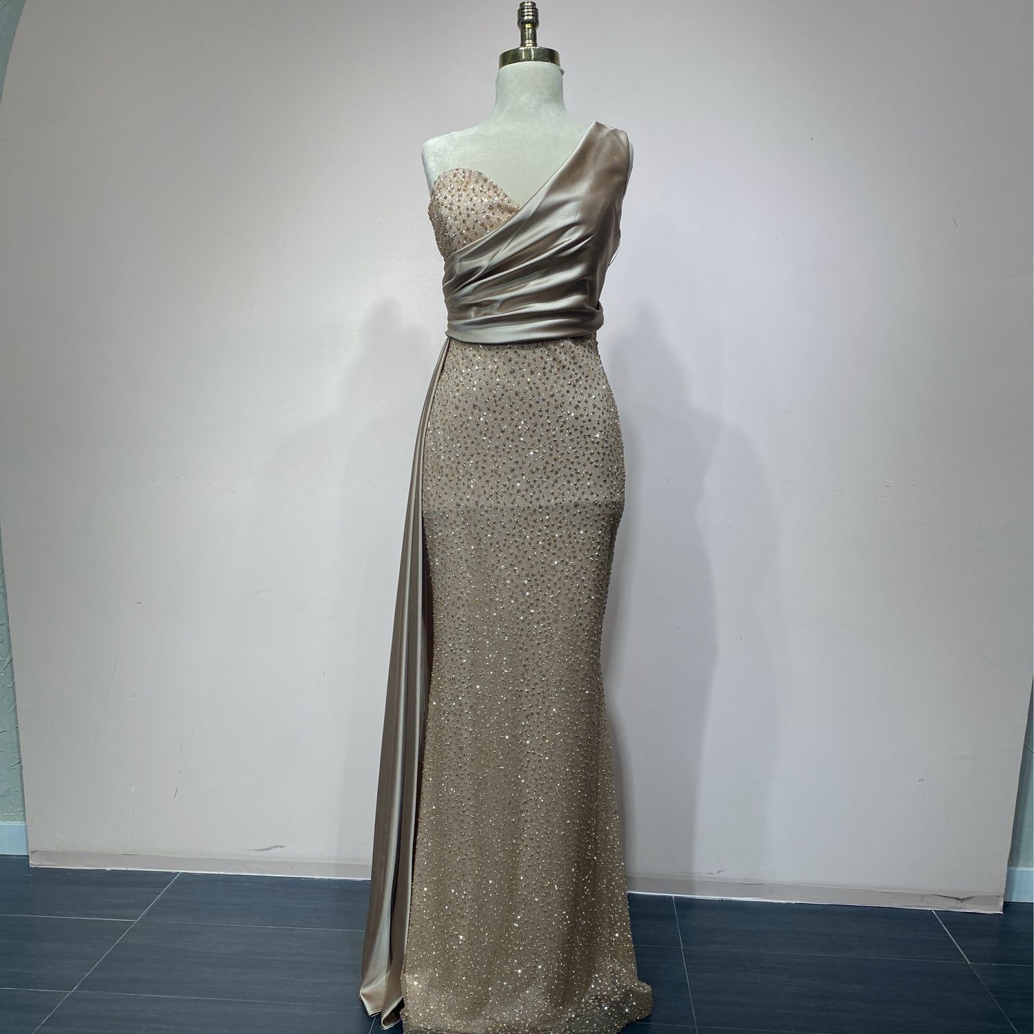 Vestido largo GOLD talla:5