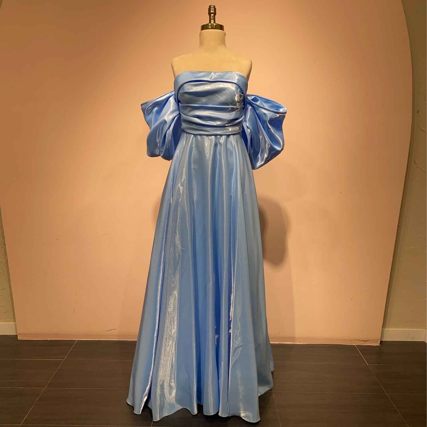 Vestido largo Baby blue talla:3 Vestido largo Baby blue talla:3