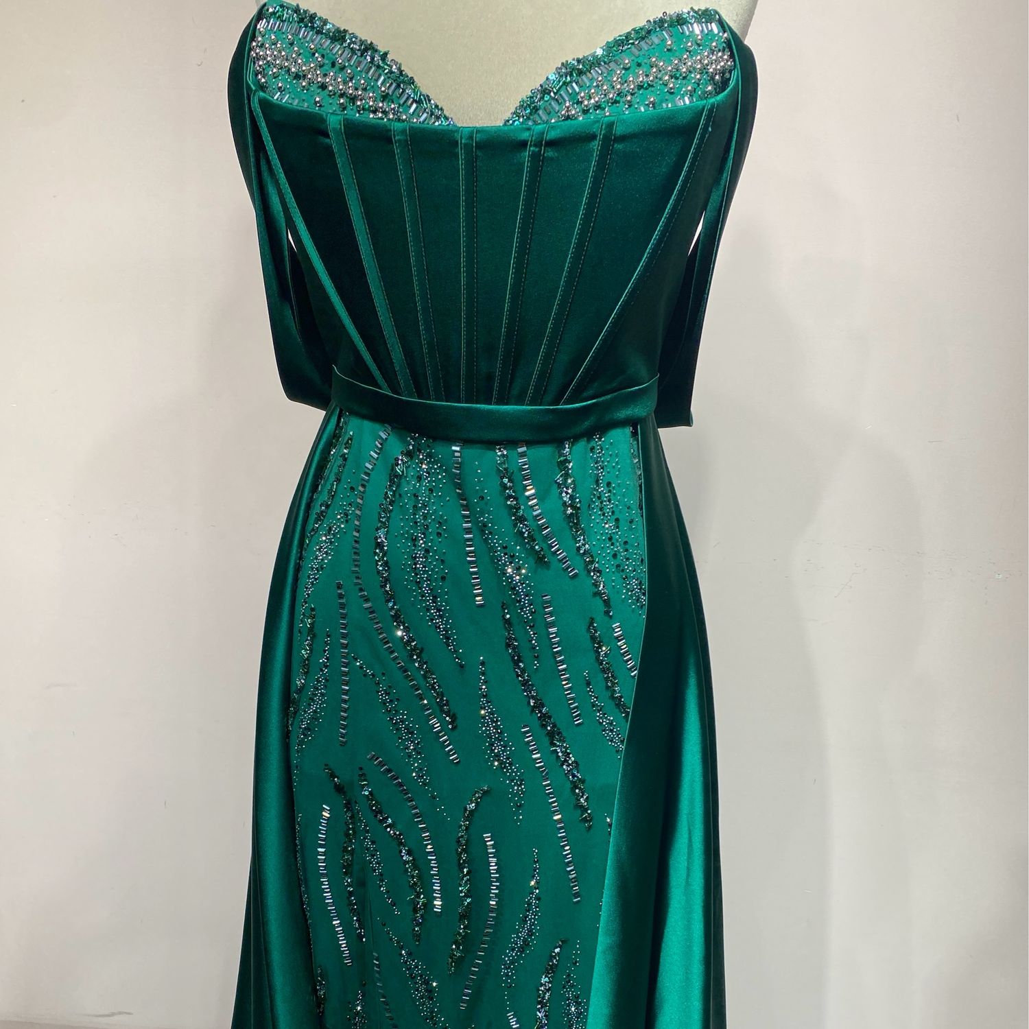 Vestido largo verde talla: 3 Vestido largo verde talla: 3