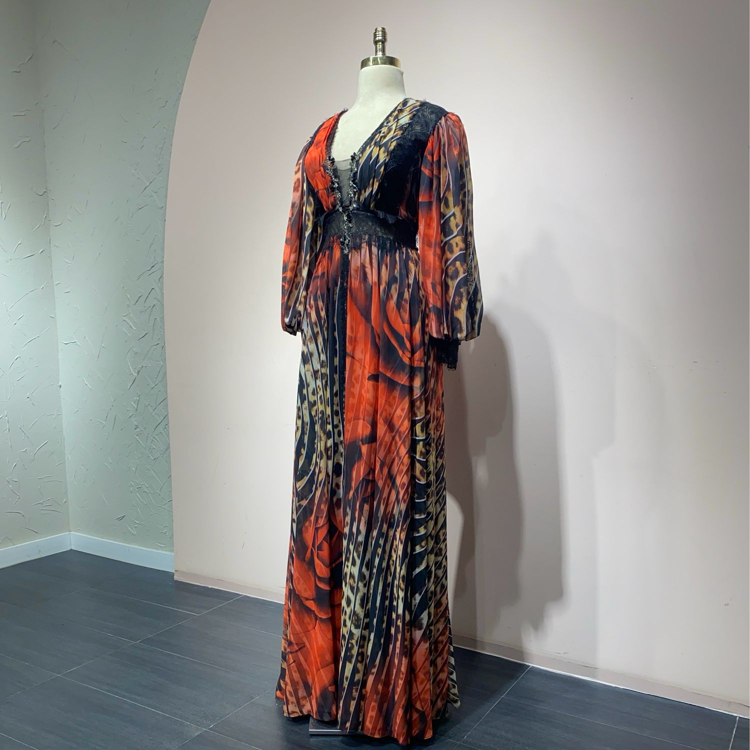 Vestido largo multicolor talla:48 Vestido largo multicolor talla:48