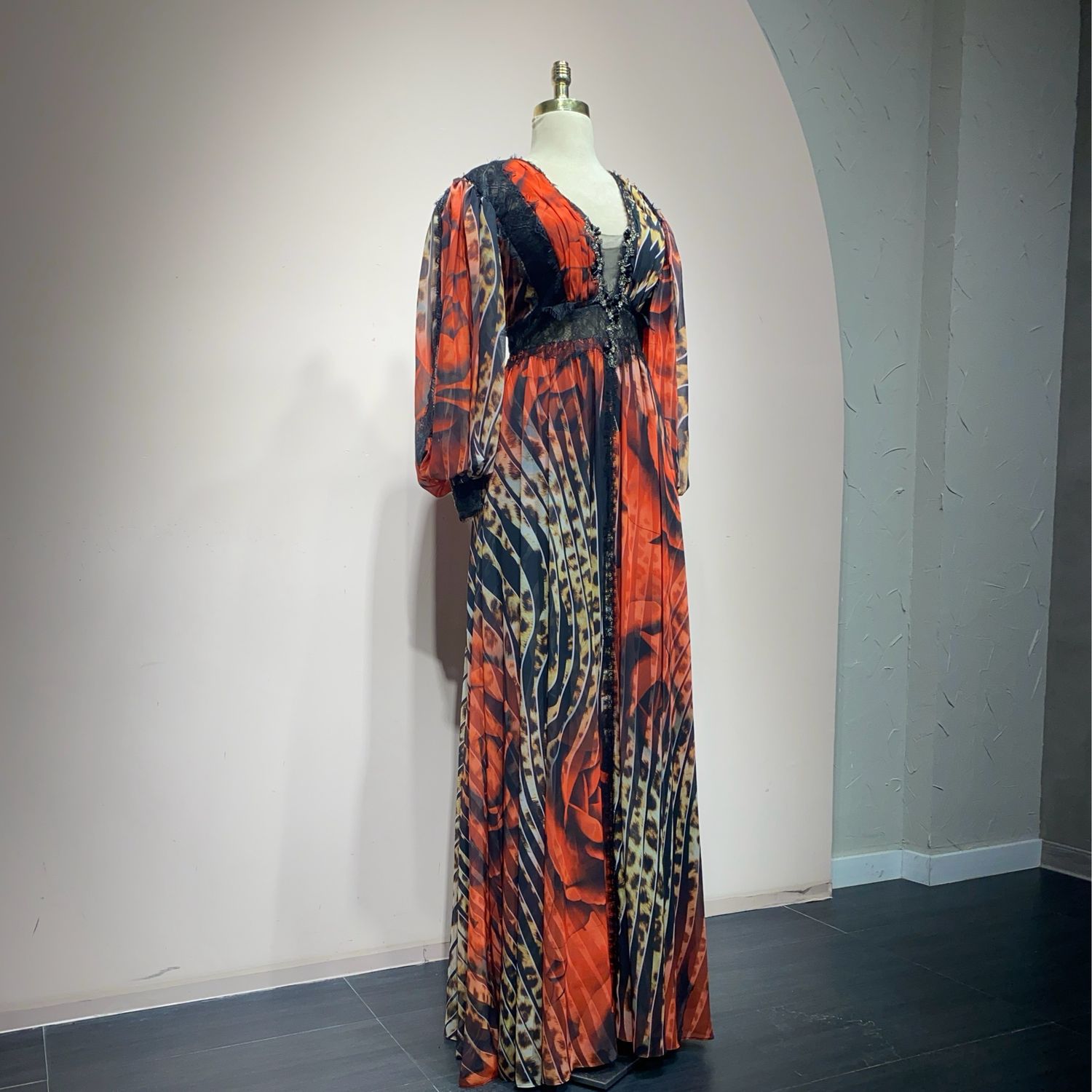 Vestido largo multicolor talla:48 Vestido largo multicolor talla:48