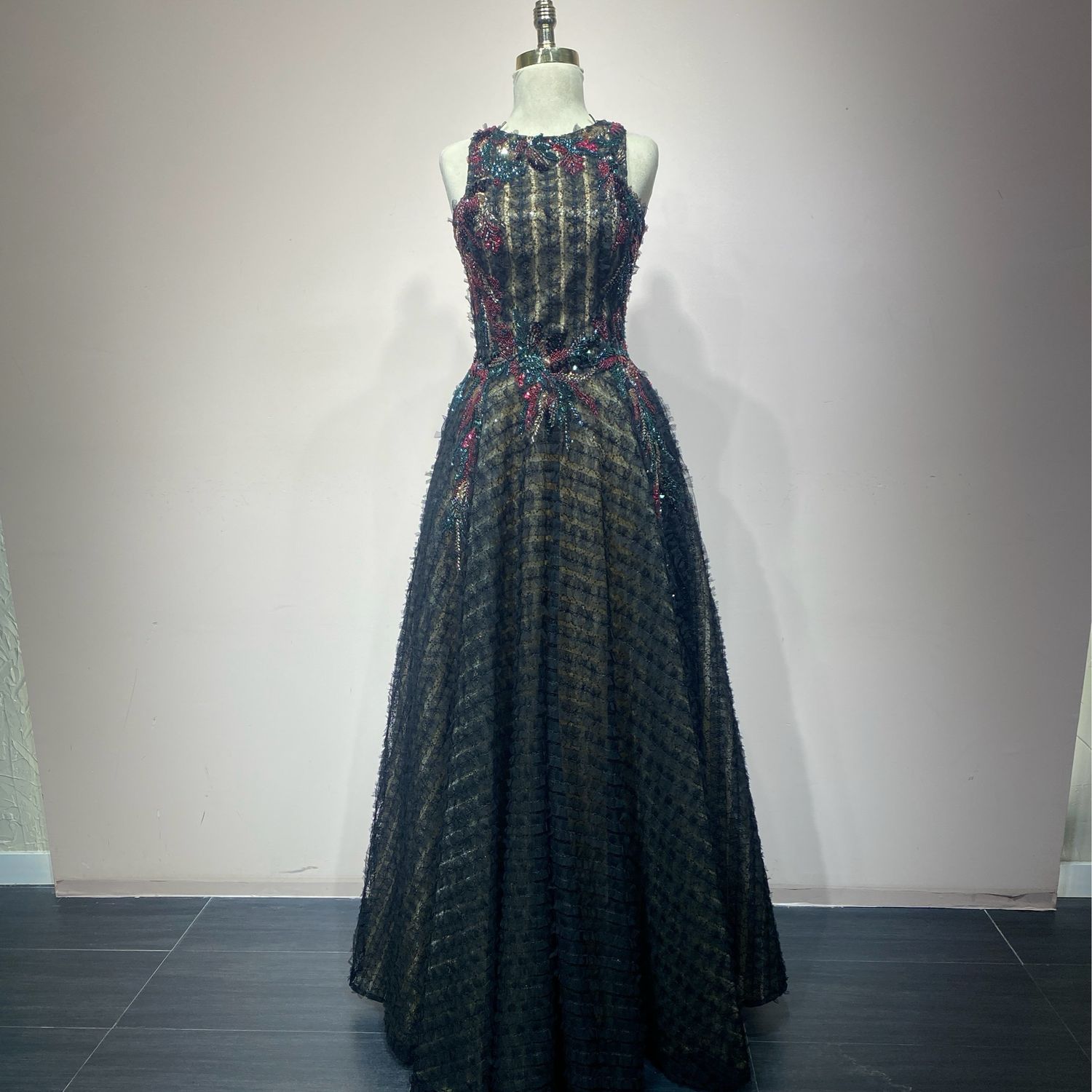 Vestido largo BLACK FUCSIA talla: 38 Vestido largo BLACK FUCSIA talla: 38