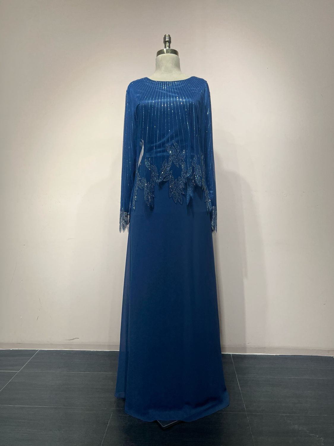 Vestido largo ÍNDIGO Talla: 46 Vestido largo ÍNDIGO Talla: 46