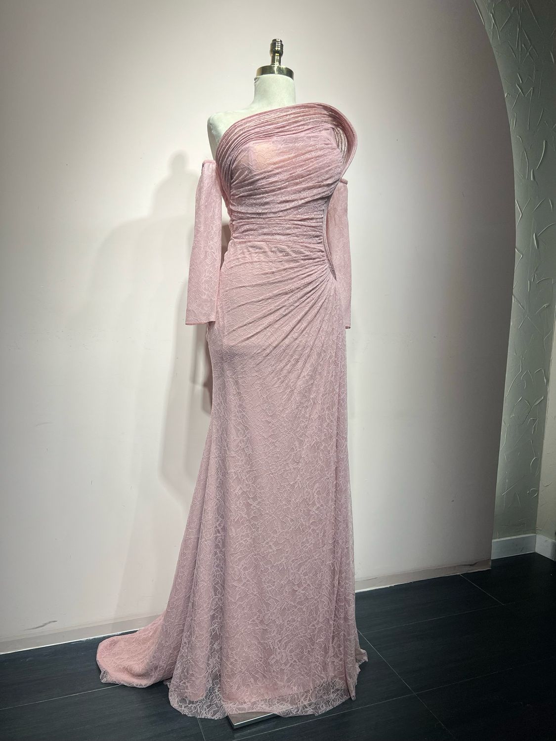 Vestido largo ROSE LACE Talla: 42 Vestido largo ROSE LACE Talla: 42