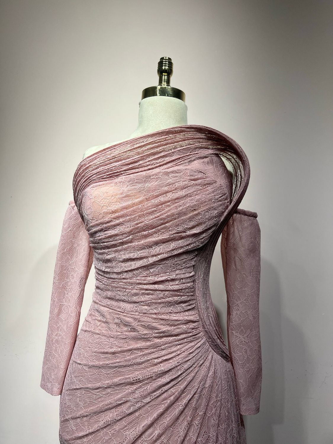 Vestido largo ROSE LACE Talla: 42 Vestido largo ROSE LACE Talla: 42