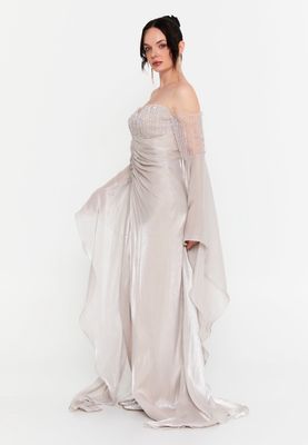 Vestido largo - Crema en diversas tallas Vestido largo - Crema en diversas tallas