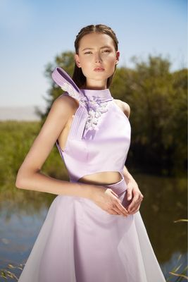 VESTIDO LARGO MIDI	COLOR	LILA