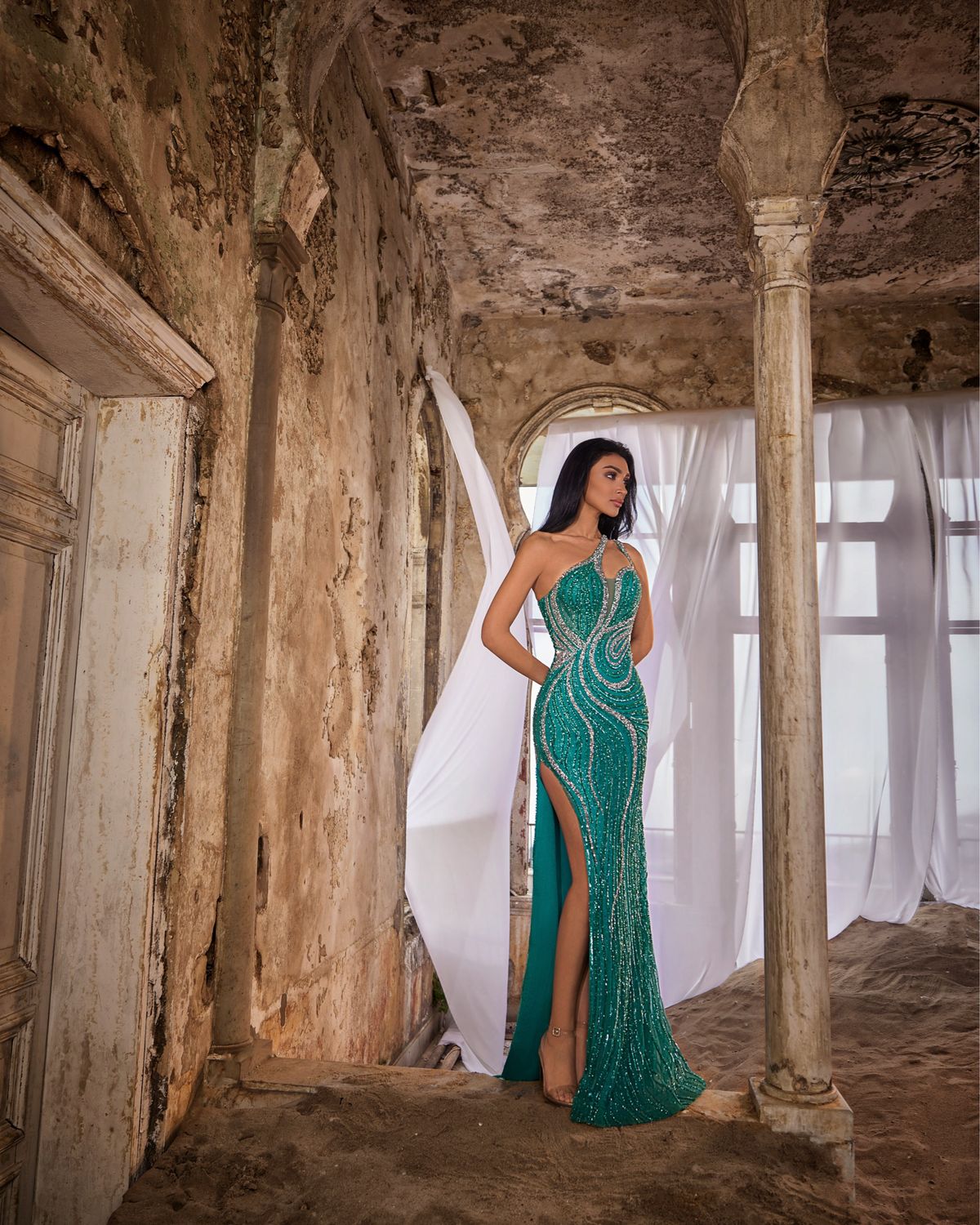 VESTIDO LARGO 	COLOR	VERDE AQUA	TALLA:	46	EU	/	14	US