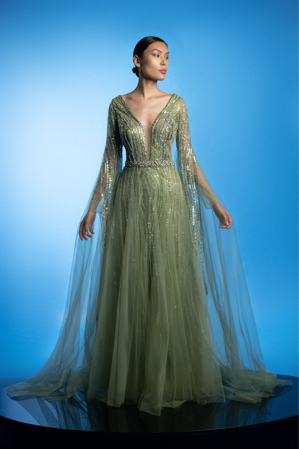 VESTIDO LARGO COLOR VERDE MENTA DE TALLA: 46 EU / 14 US VESTIDO LARGO COLOR VERDE MENTA DE TALLA: 46 EU / 14 US